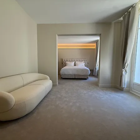 Hotell Domainedurocblanc Merey